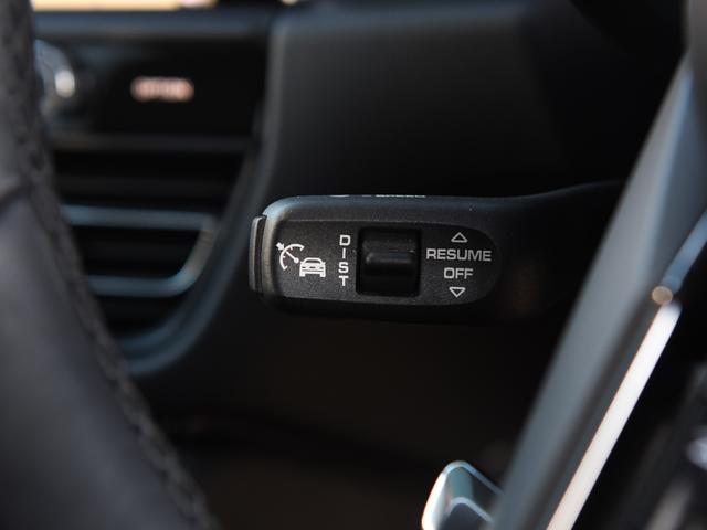 マカン マカン　４ＷＤ　サンルーフ　黒革シート　純正ナビ　全方位カメラ　シートヒーター　ＡＣＣ　ＬＫＡ（33枚目）