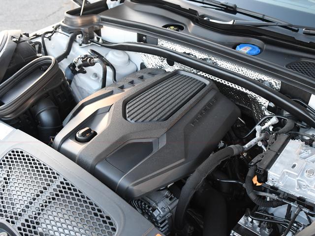 マカン マカン　４ＷＤ　サンルーフ　黒革シート　純正ナビ　全方位カメラ　シートヒーター　ＡＣＣ　ＬＫＡ（58枚目）