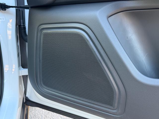 マカン マカン　４ＷＤ　サンルーフ　黒革シート　純正ナビ　全方位カメラ　シートヒーター　ＡＣＣ　ＬＫＡ（75枚目）