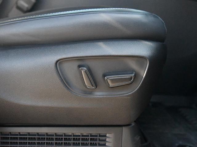 ヴェルファイアハイブリッド Z プレミア モデリスタフルエアロ 禁煙車 冬タイヤ・アルミ有 ユニバーサルステップ デジタルインナーミラー 革シート 全周囲カメラ ツインルーフ HUD 盗難防止装置 スマートキー ナビTV 両側電動スライドドア(27枚目)