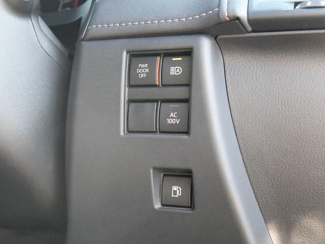 ヴェルファイアハイブリッド Z プレミア モデリスタフルエアロ 禁煙車 冬タイヤ・アルミ有 ユニバーサルステップ デジタルインナーミラー 革シート 全周囲カメラ ツインルーフ HUD 盗難防止装置 スマートキー ナビTV 両側電動スライドドア(29枚目)