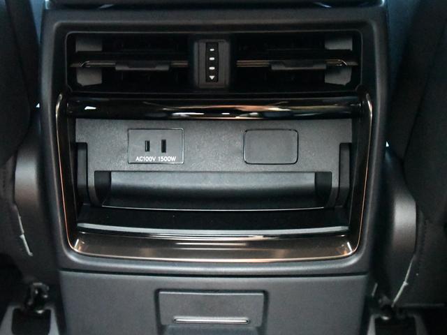 ヴェルファイアハイブリッド Z プレミア モデリスタフルエアロ 禁煙車 冬タイヤ・アルミ有 ユニバーサルステップ デジタルインナーミラー 革シート 全周囲カメラ ツインルーフ HUD 盗難防止装置 スマートキー ナビTV 両側電動スライドドア(58枚目)