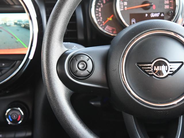 ＭＩＮＩ ワン　ソラリスオレンジ　　禁煙車　純正ナビ　バックモニター　クリアランスソナー　スマートキー　スペアキーアリ（26枚目）