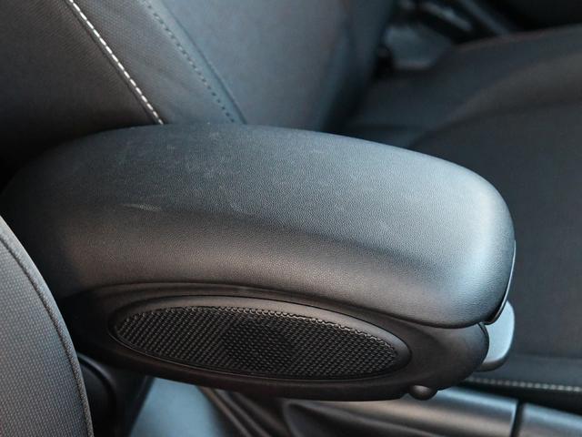 ＭＩＮＩ ワン　ソラリスオレンジ　　禁煙車　純正ナビ　バックモニター　クリアランスソナー　スマートキー　スペアキーアリ（39枚目）