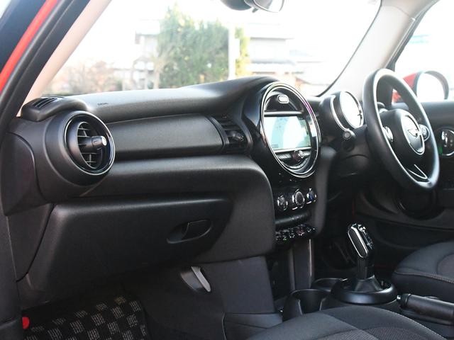 ＭＩＮＩ ワン　ソラリスオレンジ　　禁煙車　純正ナビ　バックモニター　クリアランスソナー　スマートキー　スペアキーアリ（41枚目）