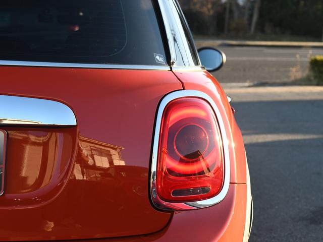 ＭＩＮＩ ワン　ソラリスオレンジ　　禁煙車　純正ナビ　バックモニター　クリアランスソナー　スマートキー　スペアキーアリ（53枚目）