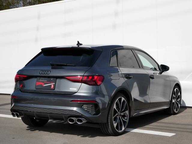 S3 スポーツバック MMIナビ パノラマサンルーフ B/Oサウンドシステム マトリクスLEDヘッドライト ブラックスタイリング OPアルミホイール フルレザーシート ワイヤレスチャージング キャリパーレッド 社外ドラレコ(4枚目)