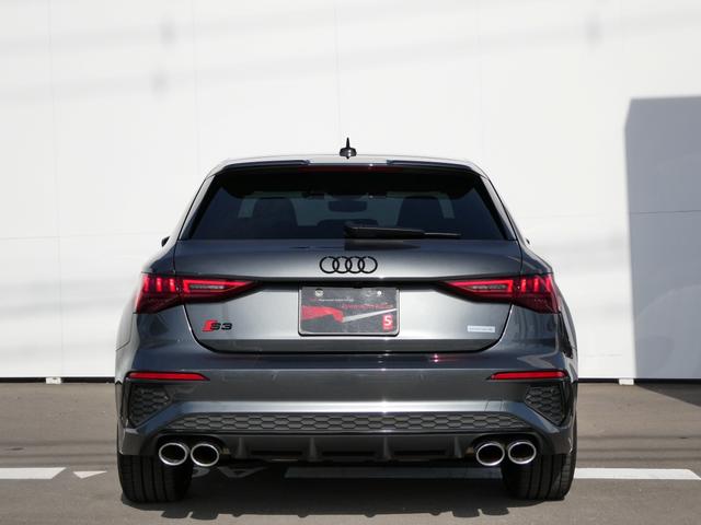 S3 スポーツバック MMIナビ パノラマサンルーフ B/Oサウンドシステム マトリクスLEDヘッドライト ブラックスタイリング OPアルミホイール フルレザーシート ワイヤレスチャージング キャリパーレッド 社外ドラレコ(5枚目)