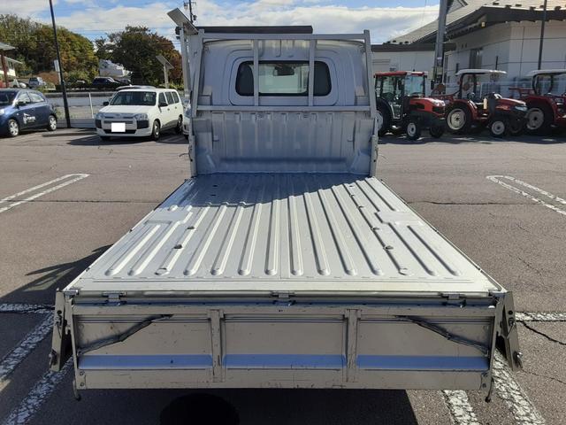 タウンエーストラック DX Xエディション 4WD 5速マニュアル車 エアコン パワステ 両席エアバッグ AMFMラジオ ライトレベライザー 車検R8年7月17日 走行25634キロ 取扱説明書(52枚目)