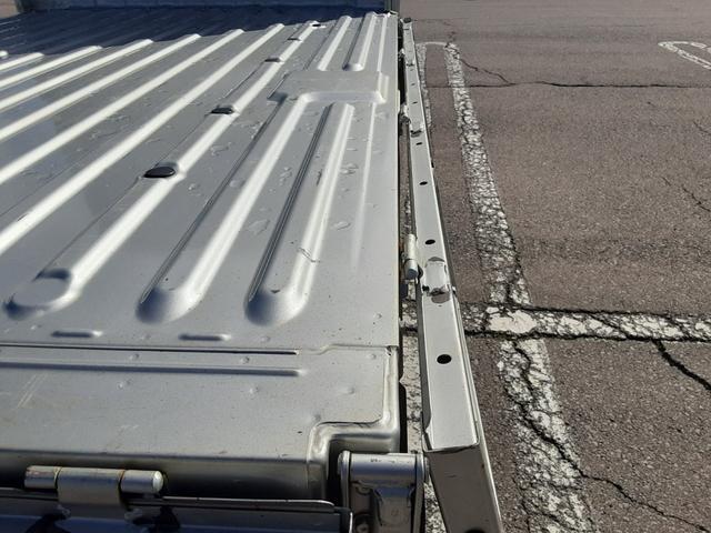 タウンエーストラック DX Xエディション 4WD 5速マニュアル車 エアコン パワステ 両席エアバッグ AMFMラジオ ライトレベライザー 車検R8年7月17日 走行25634キロ 取扱説明書(65枚目)