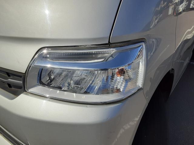 タウンエーストラック DX Xエディション 4WD 5速マニュアル車 エアコン パワステ 両席エアバッグ AMFMラジオ ライトレベライザー 車検R8年7月17日 走行25634キロ 取扱説明書(74枚目)