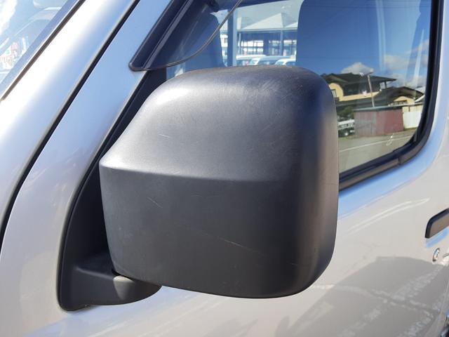 タウンエーストラック DX Xエディション 4WD 5速マニュアル車 エアコン パワステ 両席エアバッグ AMFMラジオ ライトレベライザー 車検R8年7月17日 走行25634キロ 取扱説明書(76枚目)