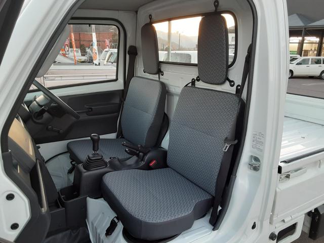 キャリイトラック ＫＣエアコン・パワステ農繁仕様　５速マニュアル車　農繁　エアコン　パワステ　４ＷＤ　デュアルカメラブレーキサポート　車線逸脱警報　デフロック　ＥＳＰ　荷台作業灯　あおりチェーン　ゲートプロテクター　車検Ｒ９年６月　走行１２０５５キロ（34枚目）