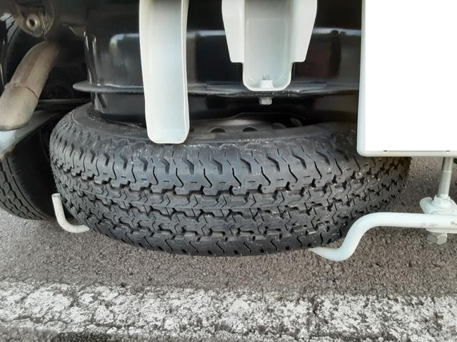 キャリイトラック ＫＣエアコン・パワステ農繁仕様　５速マニュアル車　農繁　エアコン　パワステ　４ＷＤ　デュアルカメラブレーキサポート　車線逸脱警報　デフロック　ＥＳＰ　荷台作業灯　あおりチェーン　ゲートプロテクター　車検Ｒ９年６月　走行１２０５５キロ（44枚目）