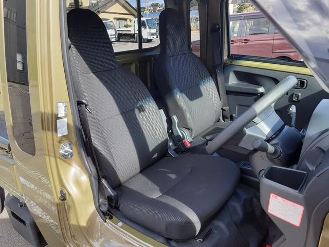 運転席 座席