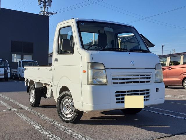 キャリイトラック FC 4WD 5速マニュアル車 エアコンなし パワステ ライトレベライザー ゲートプロテクター あおりチェーン 3方開 車検R9年4/30 走行22794キロ 整備記録簿 スタッドレスタイヤ ノーマルタイヤ(2枚目)