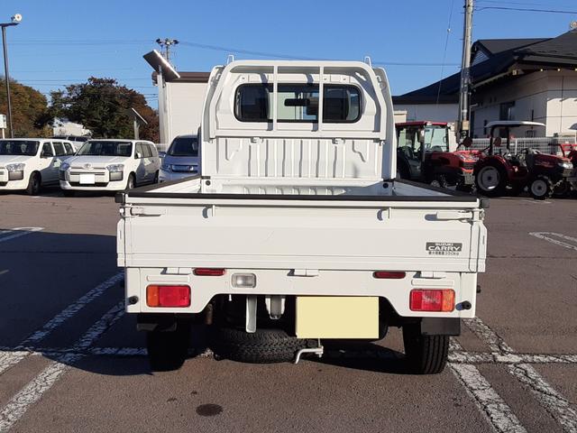 キャリイトラック FC 4WD 5速マニュアル車 エアコンなし パワステ ライトレベライザー ゲートプロテクター あおりチェーン 3方開 車検R9年4/30 走行22794キロ 整備記録簿 スタッドレスタイヤ ノーマルタイヤ(7枚目)
