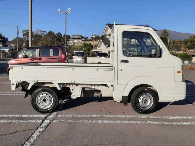 キャリイトラック FC 4WD 5速マニュアル車 エアコンなし パワステ ライトレベライザー ゲートプロテクター あおりチェーン 3方開 車検R9年4/30 走行22794キロ 整備記録簿 スタッドレスタイヤ ノーマルタイヤ(9枚目)