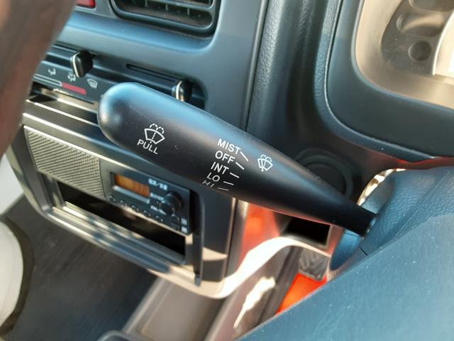 キャリイトラック FC 4WD 5速マニュアル車 エアコンなし パワステ ライトレベライザー ゲートプロテクター あおりチェーン 3方開 車検R9年4/30 走行22794キロ 整備記録簿 スタッドレスタイヤ ノーマルタイヤ(15枚目)