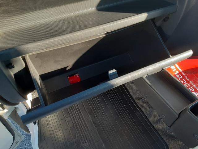 キャリイトラック FC 4WD 5速マニュアル車 エアコンなし パワステ ライトレベライザー ゲートプロテクター あおりチェーン 3方開 車検R9年4/30 走行22794キロ 整備記録簿 スタッドレスタイヤ ノーマルタイヤ(25枚目)