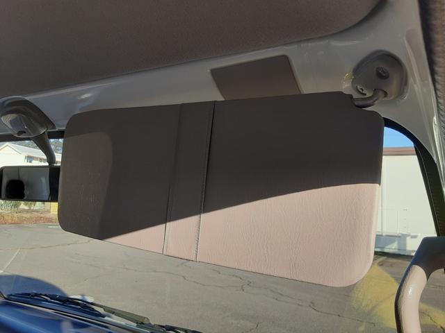 キャリイトラック FC 4WD 5速マニュアル車 エアコンなし パワステ ライトレベライザー ゲートプロテクター あおりチェーン 3方開 車検R9年4/30 走行22794キロ 整備記録簿 スタッドレスタイヤ ノーマルタイヤ(26枚目)