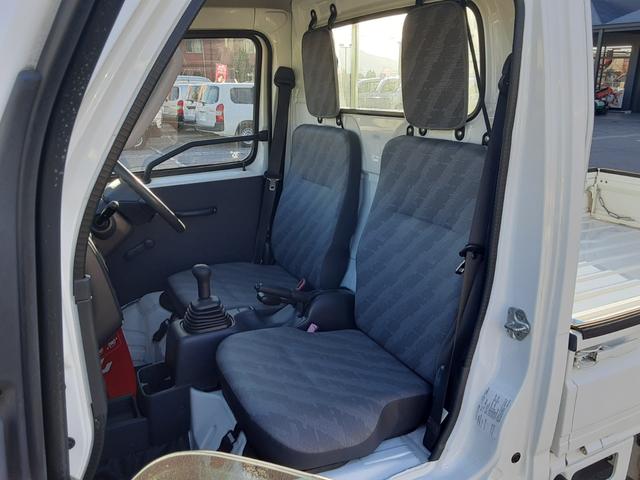 キャリイトラック FC 4WD 5速マニュアル車 エアコンなし パワステ ライトレベライザー ゲートプロテクター あおりチェーン 3方開 車検R9年4/30 走行22794キロ 整備記録簿 スタッドレスタイヤ ノーマルタイヤ(35枚目)