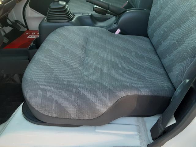 キャリイトラック FC 4WD 5速マニュアル車 エアコンなし パワステ ライトレベライザー ゲートプロテクター あおりチェーン 3方開 車検R9年4/30 走行22794キロ 整備記録簿 スタッドレスタイヤ ノーマルタイヤ(36枚目)