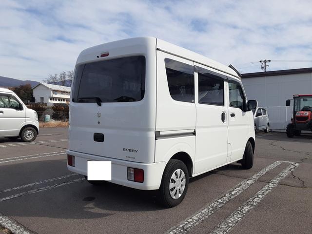 エブリイ 　４ＷＤ　４速オートマチック　エアコン　パワステ　パワーウィンドウ　デュアルカメラブレーキサポート　両席エアバッグ　キーレス　車検Ｒ８年１１月　走行２３０６７キロ　取扱説明書　メンテナンスノート（8枚目）