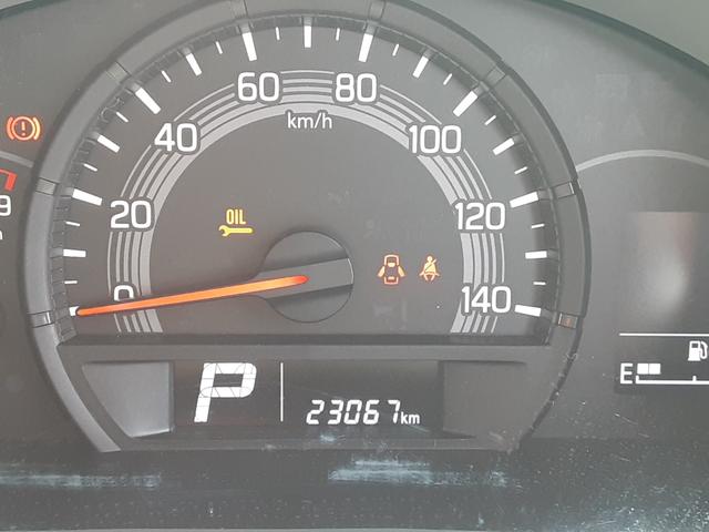 エブリイ 　４ＷＤ　４速オートマチック　エアコン　パワステ　パワーウィンドウ　デュアルカメラブレーキサポート　両席エアバッグ　キーレス　車検Ｒ８年１１月　走行２３０６７キロ　取扱説明書　メンテナンスノート（12枚目）