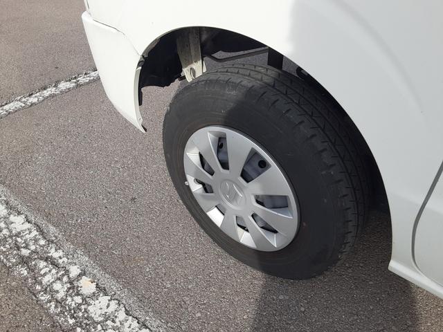 エブリイ 　４ＷＤ　４速オートマチック　エアコン　パワステ　パワーウィンドウ　デュアルカメラブレーキサポート　両席エアバッグ　キーレス　車検Ｒ８年１１月　走行２３０６７キロ　取扱説明書　メンテナンスノート（66枚目）