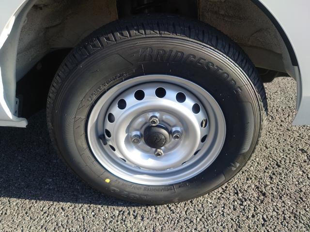 ハイゼットトラック スタンダード　４ＷＤ　４速オートマ　マニュアルエアコン　エアバッグ　パワステ　ＡＢＳ（20枚目）