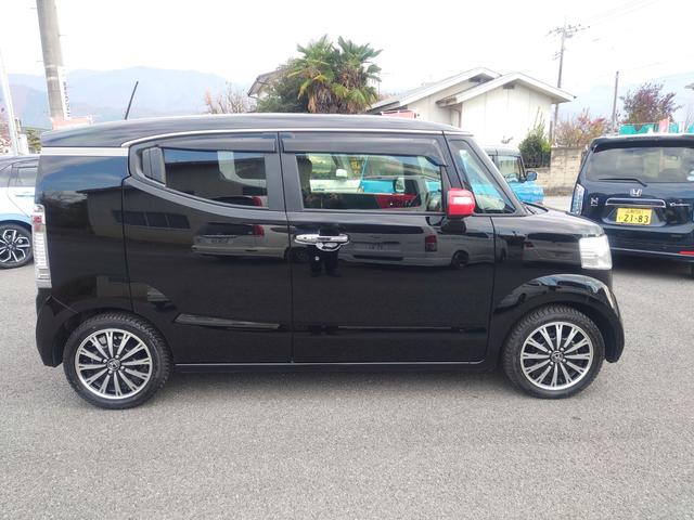 Ｎ－ＢＯＸスラッシュ Ｘ・ターボパッケージ　ターボ　ＣＶＴ　安心パッケージ　純正ナビ　シートヒーター　バックカメラ　ＶＳＡ　ＥＴＣ　ＨＩＤヘッドライト　ベンチシート　ドライブレコーダー　フルオートエアコン（4枚目）