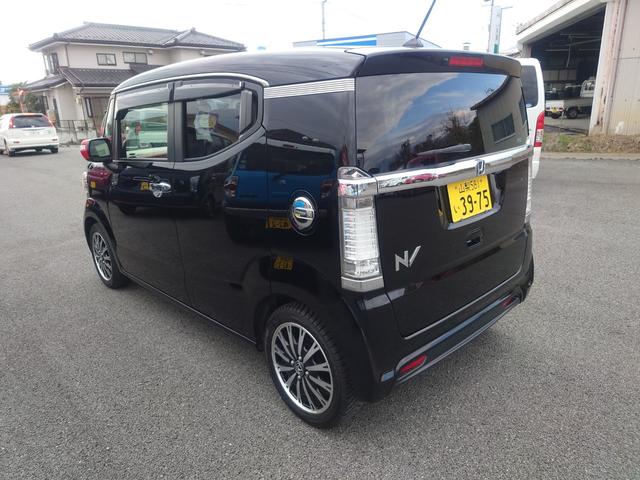 Ｎ－ＢＯＸスラッシュ Ｘ・ターボパッケージ　ターボ　ＣＶＴ　安心パッケージ　純正ナビ　シートヒーター　バックカメラ　ＶＳＡ　ＥＴＣ　ＨＩＤヘッドライト　ベンチシート　ドライブレコーダー　フルオートエアコン（9枚目）