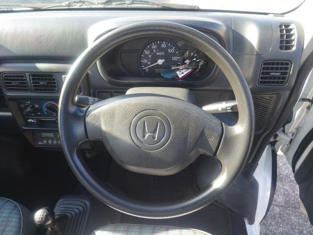 アクティトラック SDX 4WD 5速マニュアル エアコン無し ラジオチューナー パワステ ダブルエアバッグ 荷台マット ゲートプロテクター(15枚目)