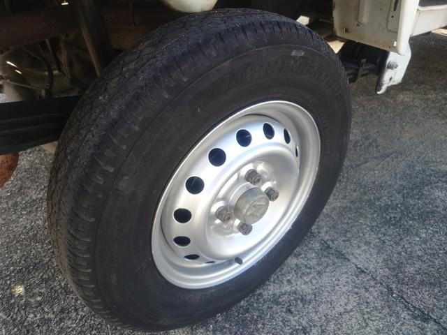 アクティトラック SDX 4WD 5速マニュアル エアコン無し ラジオチューナー パワステ ダブルエアバッグ 荷台マット ゲートプロテクター(20枚目)