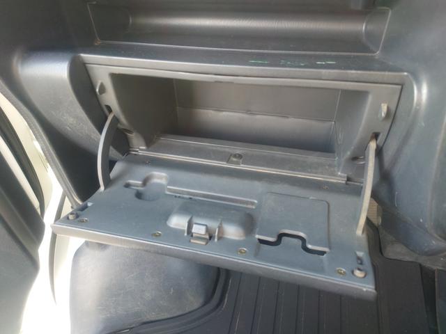 アクティトラック SDX 4WD 5速マニュアル エアコン無し ラジオチューナー パワステ ダブルエアバッグ 荷台マット ゲートプロテクター(39枚目)
