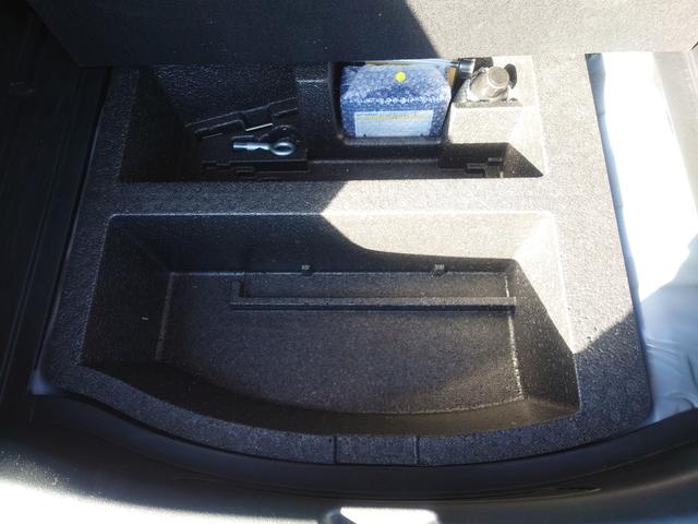 フィット Ｇ　２ＷＤ　ＣＶＴ　キーレス　マニュアルエアコン　イモビライザー　エアバッグ　ＡＢＳ　ＣＤチューナー　ウィンカードアミラー（23枚目）