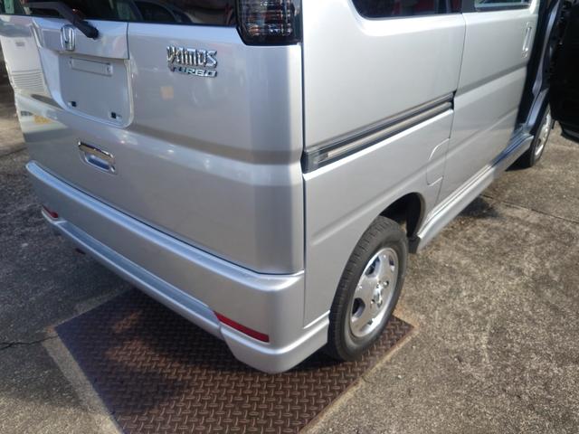 バモス Ｌターボ　２ＷＤ　ターボ　４速オートマ　ＣＤ／ＭＤコンポ　マニュアルエアコン　アルミホイール　エアバッグ　ＡＢＳ　キーレス　プライバシーガラス（28枚目）