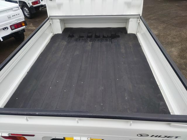 ハイゼットトラック ジャンボ 5速マニュアル 4WD CDチューナー パワステ パワーウィンドウ マニュアルエアコン エアバッグ(17枚目)