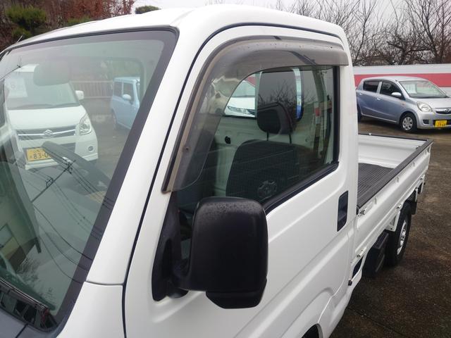 アクティトラック ＳＤＸ　４ＷＤ　パワステ　エアバッグ　ラジオチューナー　マニュアルエアコン　ガードパイプ付き鳥居　荷台ランプ（31枚目）