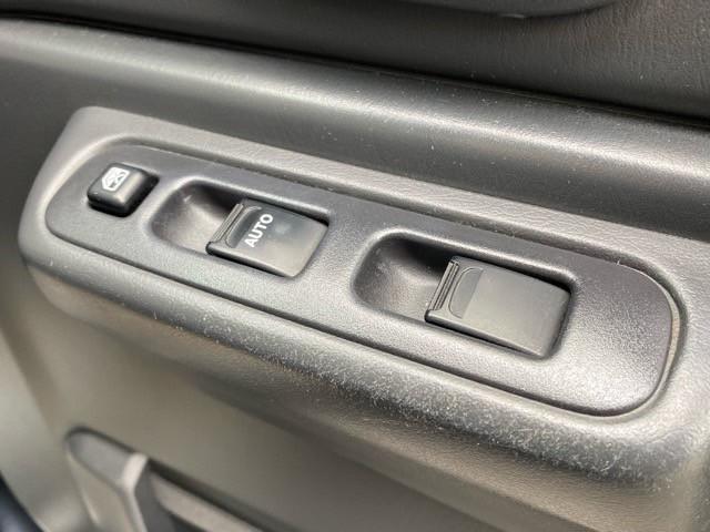 ジムニー クロスアドベンチャーＸＣ　パートタイム４ＷＤ　１年保証付き　オートマ　ユーザー買取車　社外ナビ（ＡＶＮ１１２Ｍ）　バックモニター　前後ドラレコ　ＥＴＣ　フォグランプ　シートヒーター　ワンセグＴＶ　純正１６インチアルミ　取保（24枚目）