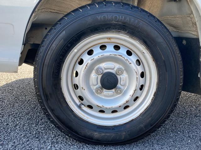 ハイゼットトラック 農用スペシャル　パートタイム４ＷＤ　１年保証付き　ユーザー買取車　エアコン　パワステ　５速マニュアル　荷台マット　三方開　取保（31枚目）