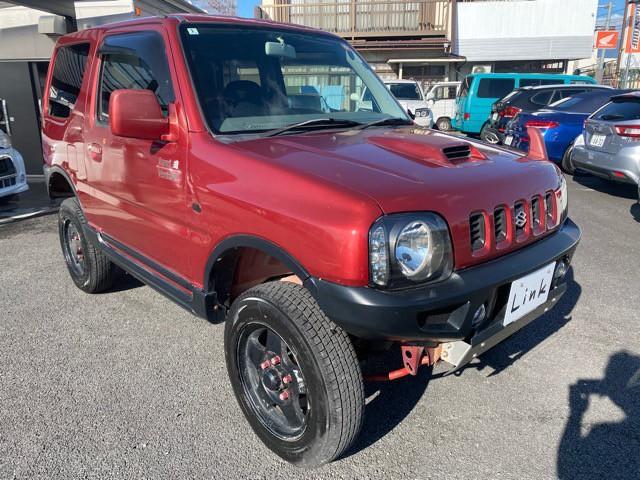 弊社では直接買取車両のみを店頭で並べております!こちらも直接乗っていた方からヒアリングを行い、自信を持って販売できる車両のみを展示しております!!買取スタッフ在住しているので下取りもお任せ下さい!!