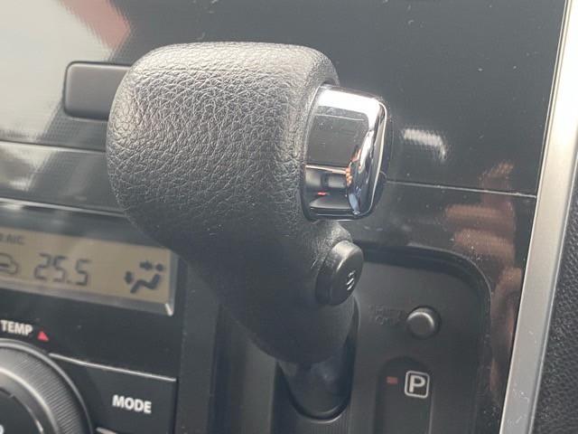 ワゴンＲスティングレー リミテッド　１年保証付　ユーザー買取車　スマートキー　プッシュスタート　カロッツェリアウーファー　ローダウン　ＬＥＤヘッドライト　ＬＥＤフォグランプ　社外１４インチアルミ　オートエアコン　室内灯ＬＥＤ　スペアキー（21枚目）