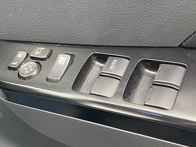 ワゴンＲスティングレー リミテッド　１年保証付　ユーザー買取車　スマートキー　プッシュスタート　カロッツェリアウーファー　ローダウン　ＬＥＤヘッドライト　ＬＥＤフォグランプ　社外１４インチアルミ　オートエアコン　室内灯ＬＥＤ　スペアキー（25枚目）