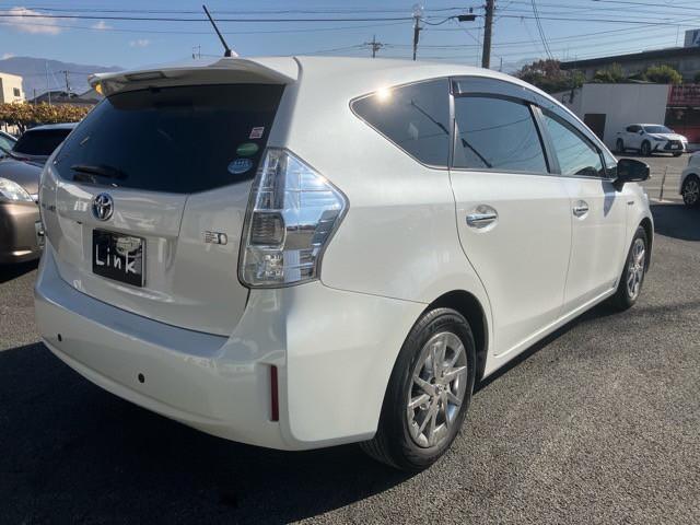 プリウスアルファ Ｇ　チューン　ブラック　１年保証付き　ユーザー買取車　純正ナビ（ＮＳＺＴ－Ｗ６２Ｇ）　フルセグＴＶ　バックモニター　Ｂｌｕｅｔｏｏｔｈ　ハーフレザー　純正１６インチアルミ　ＥＴＣ　ＬＥＤヘッドライト　コーナーセンサー　保証書（5枚目）