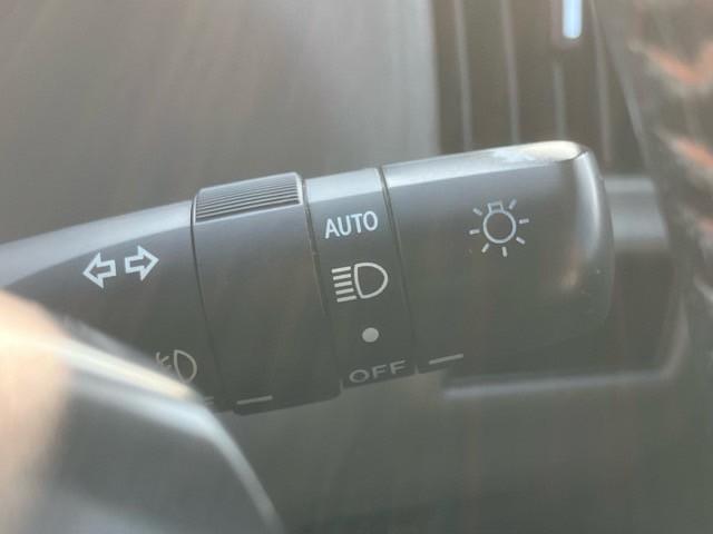 プリウスアルファ Ｇ　チューン　ブラック　１年保証付き　ユーザー買取車　純正ナビ（ＮＳＺＴ－Ｗ６２Ｇ）　フルセグＴＶ　バックモニター　Ｂｌｕｅｔｏｏｔｈ　ハーフレザー　純正１６インチアルミ　ＥＴＣ　ＬＥＤヘッドライト　コーナーセンサー　保証書（29枚目）