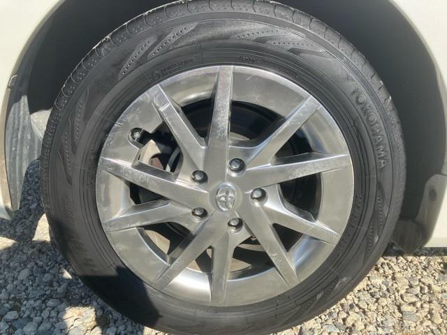 プリウスアルファ Ｇ　チューン　ブラック　１年保証付き　ユーザー買取車　純正ナビ（ＮＳＺＴ－Ｗ６２Ｇ）　フルセグＴＶ　バックモニター　Ｂｌｕｅｔｏｏｔｈ　ハーフレザー　純正１６インチアルミ　ＥＴＣ　ＬＥＤヘッドライト　コーナーセンサー　保証書（39枚目）