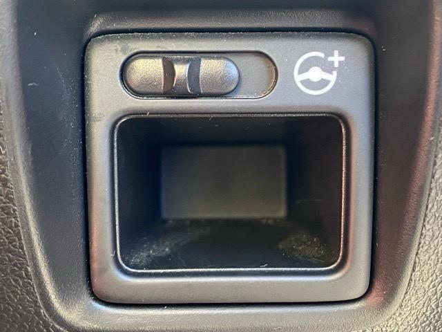 Ｎ－ＢＯＸスラッシュ Ｘ　ツートンカラー　１年保証付　ユーザー買取車　９スピーカー　純正ナビ（ＶＲＭ－１５５ＶＦｉ）　Ｂｌｕｅｔｏｏｔｈ　フルセグＴＶ　バックモニター　シートヒーター　ハンドルヒーター　ＥＴＣ　取保　スペアキー（35枚目）