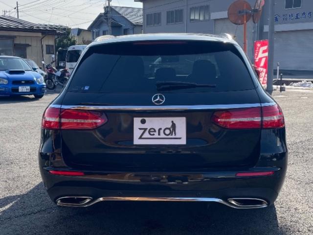 Ｅ２００　ステーションワゴン　アバンギャルドスポーツ　パナメリカーナグリル　マンドラスホイール　レーダーセーフティ　３６０度カメラ　ＥＴＣ　ハーフレザー　パワーシート　シートヒーター(6枚目)